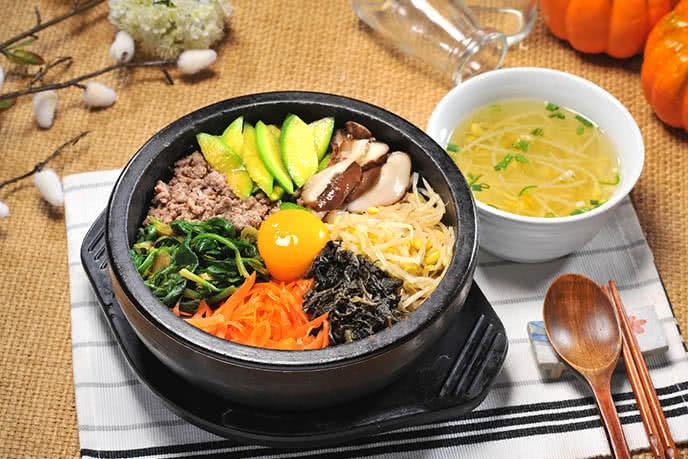 Quán ăn Hàn Quốc Hà Nội siêu ngon - Nhà hàng lẩu Tokbokki Young