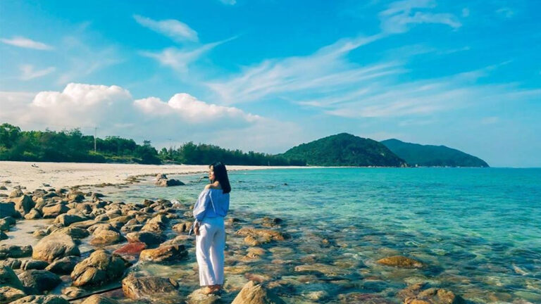Du lịch Quan Lạn ở đâu?