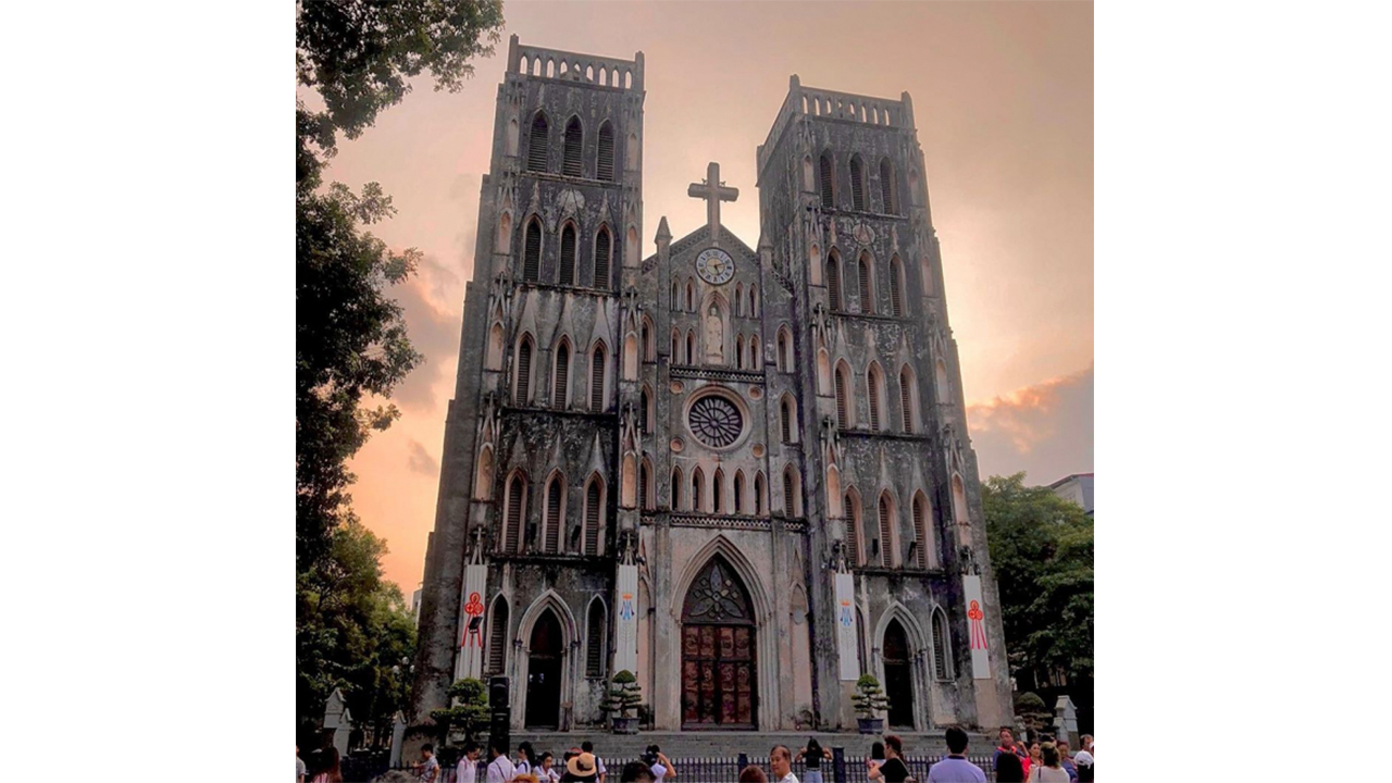 Nhà thờ lớn Hà Nội – nơi chụp ảnh đẹp tại Hà Nội