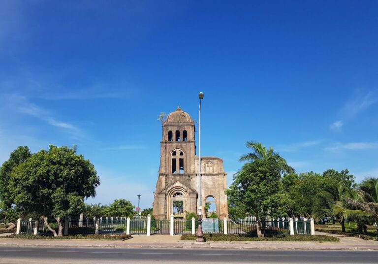 Nhà thờ Tam Tòa
