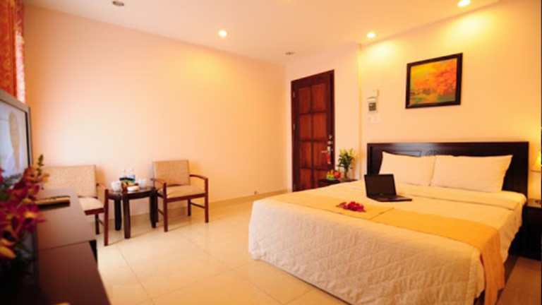 Nhà Nghỉ Bình Hiển Sầm Sơn bãi tắm C