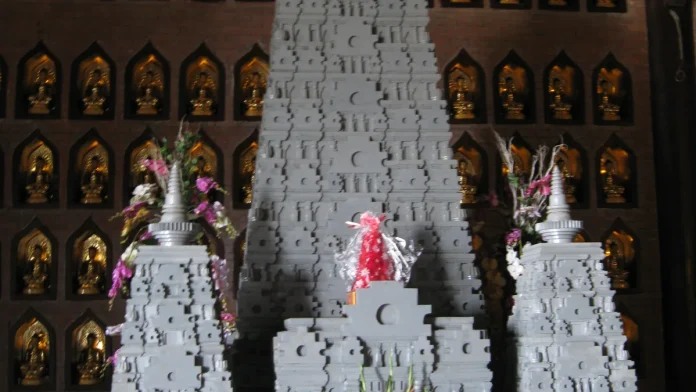 chùa bái đính cẩm nang chiêm bái 2026 - Hình ảnh thực tế Stupas in Bái Đính Pagoda JPG