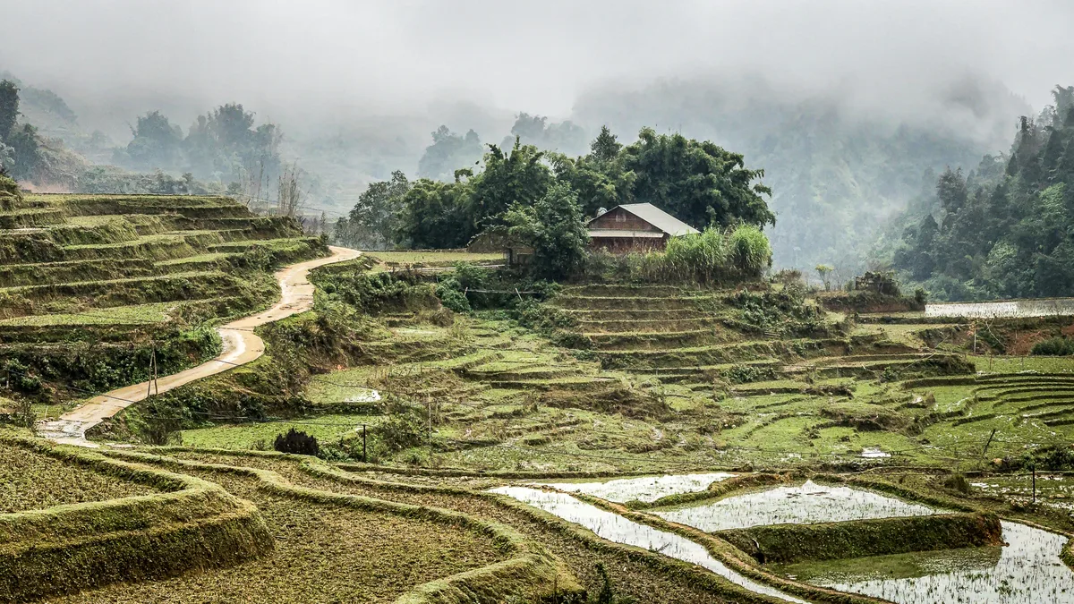 Top Homestay Ninh Bình View Núi Tuyệt Đẹp: Giá Tốt & Đặt Phòng 2026 - Góc nhìn thực tế 2