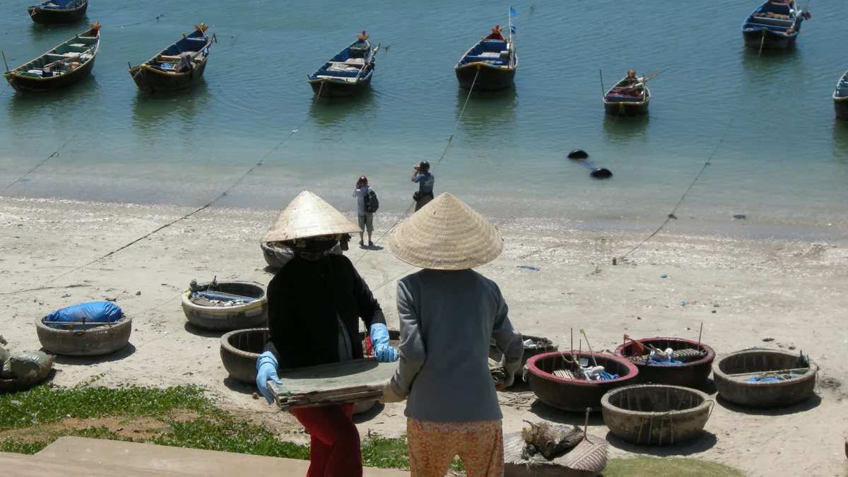 Kinh Nghiệm Du Lịch Lâu Đài Rượu Vang Rd Mũi Né Tự Túc: Đi Lại, Ăn Chơi & Chi Phí 2026 - Góc nhìn thực tế 4