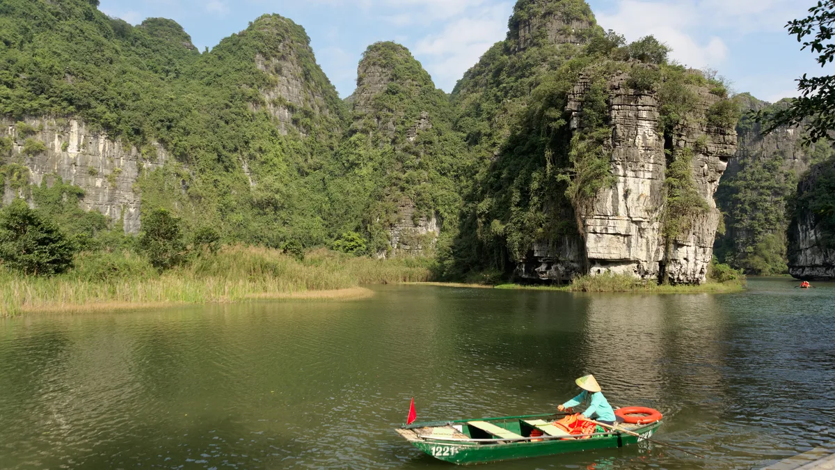 Lịch Trình Du Lịch Ninh Bình 2N1Đ Tự Túc: Đi Trọn Điểm Đẹp Giá Tốt - Góc nhìn thực tế 5