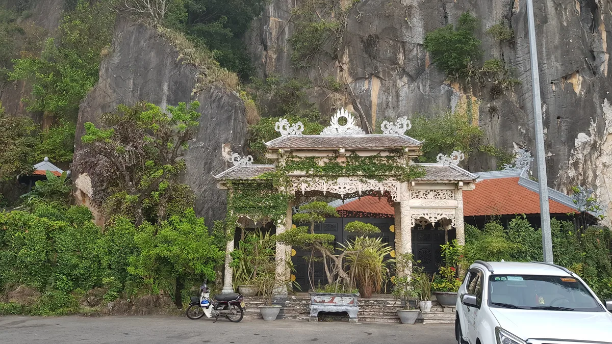 Khám Phá Ngũ Hành Sơn Đà Nẵng: Bảng Giá Vé & Lộ Trình Tham Quan - Góc nhìn thực tế 4