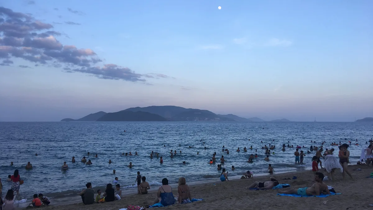 Kinh Nghiệm Du Lịch Viện Hải Dương Học Nha Trang Tự Túc: Đi Lại, Ăn Chơi & Chi Phí 2026 - Góc nhìn thực tế 3