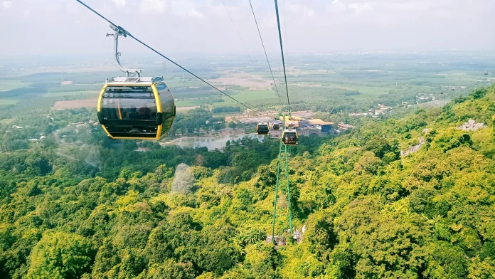 cáp treo núi bà đen chiêm bái tượng phật bà tây bổ đà sơn ảnh 1 cáp treo núi bà đen chiêm bái tượng phật bà tây bổ đà sơn - Hình ảnh thực tế Aerial tram in Black Vi