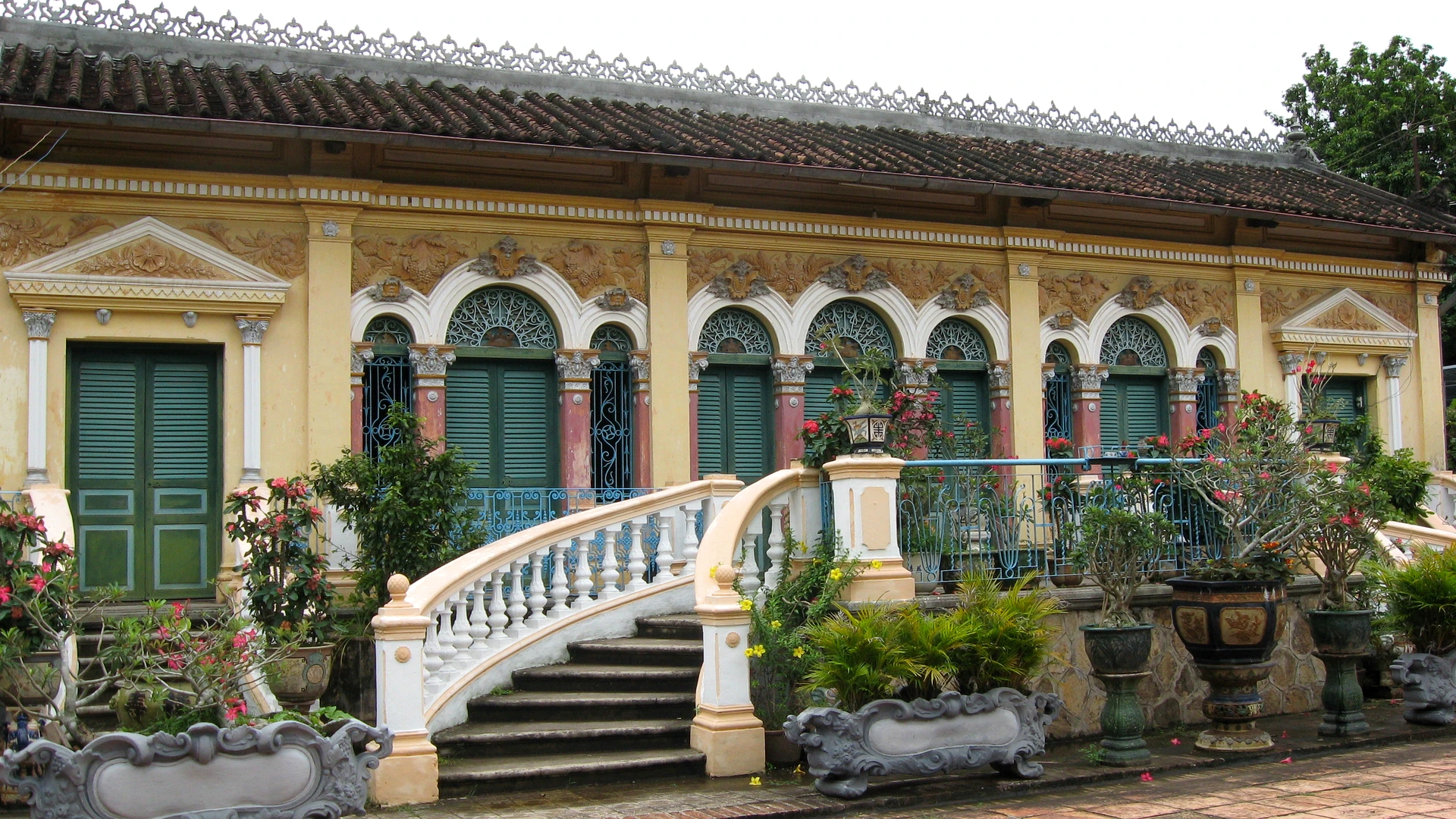 Kinh Nghiệm Du Lịch Nhà Cổ Bình Thủy Bối Cảnh Phim Người Tình Tự Túc: Đi Lại, Ăn Chơi & Chi Phí 2026 - Góc nhìn thực tế 4